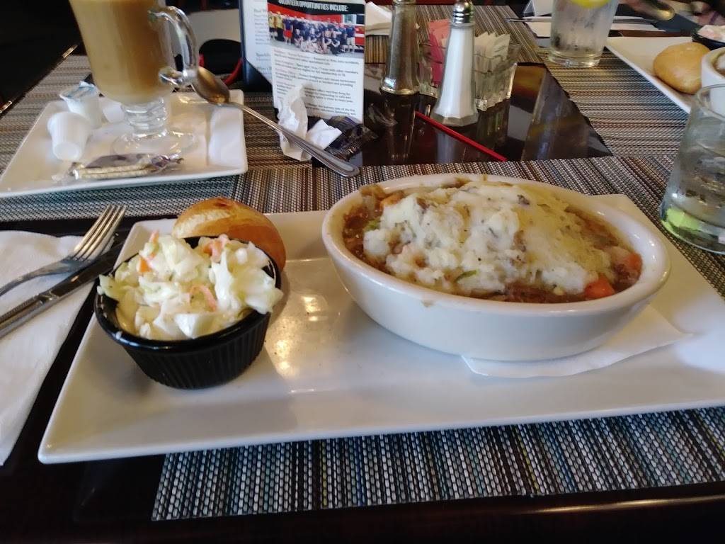 Chanceys Pub | restaurant | 6049 Main St, East Petersburg, PA 17520, USA | 7175815407 OR +1 717-581-5407