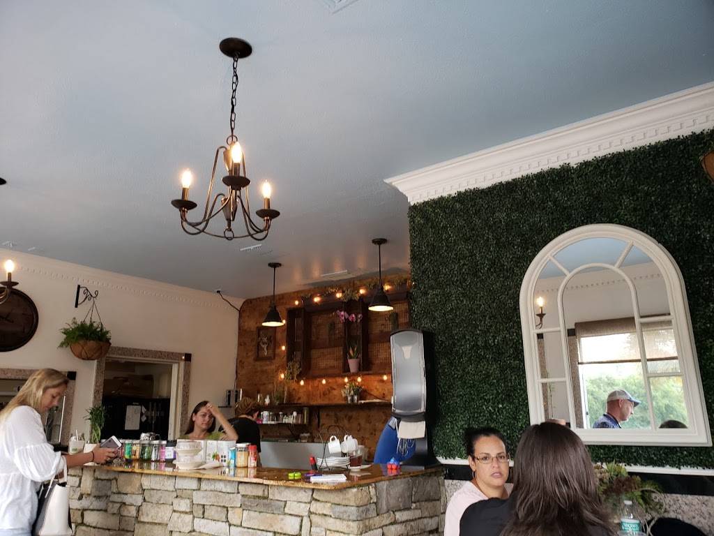 The Garden in DeLand | restaurant | 589 E International Speedway Blvd, DeLand, FL 32724, USA | 3862277156 OR +1 386-227-7156