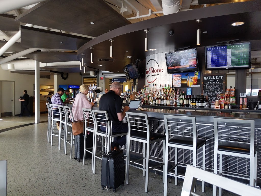 SkyDine Services | restaurant | 2801 N Jaycee Ln, Sioux Falls, SD 57104, USA | 6053350838 OR +1 605-335-0838