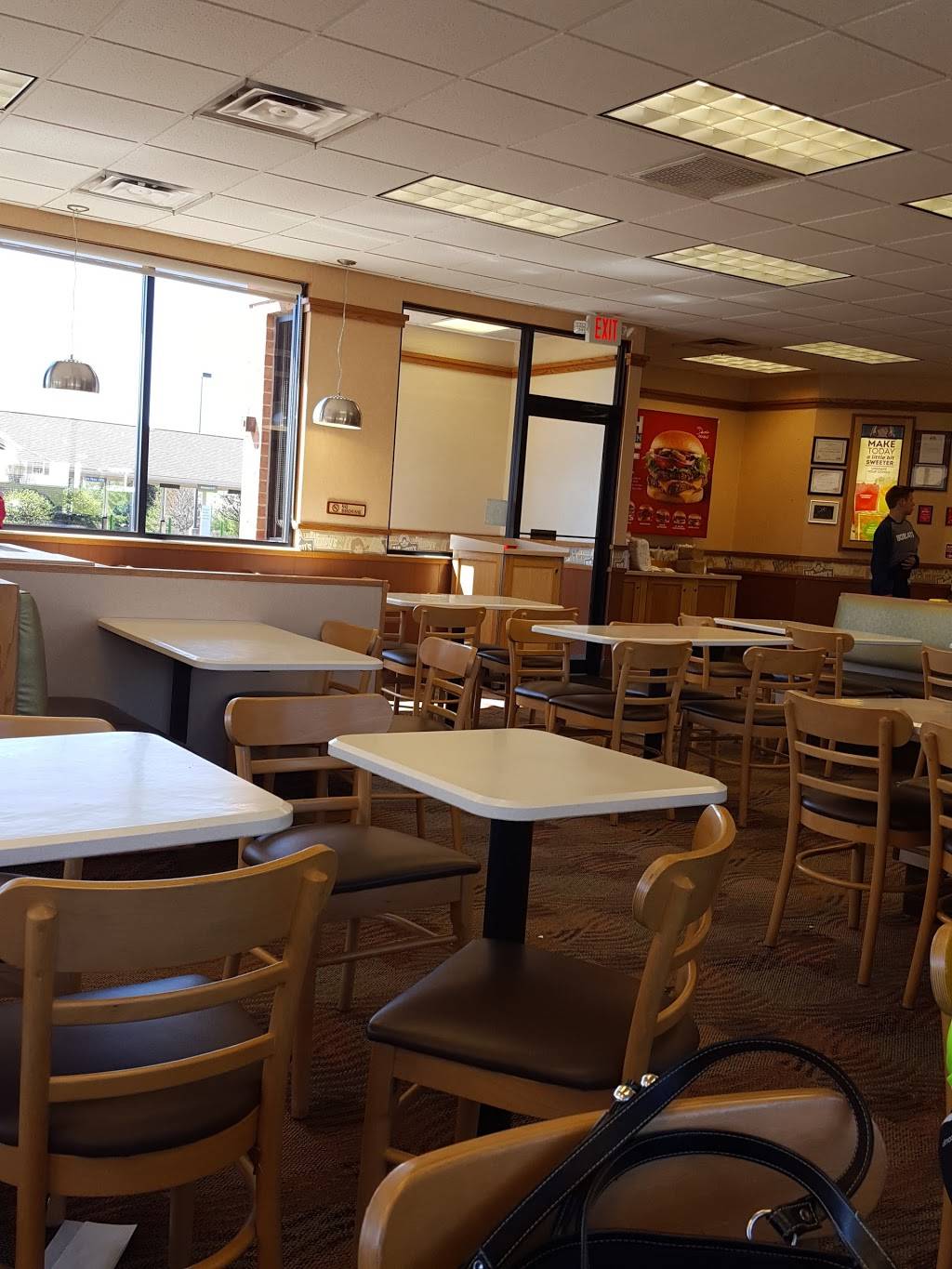 Wendys | restaurant | 6501 Market Ave N, Canton, OH 44721, USA | 3302449193 OR +1 330-244-9193