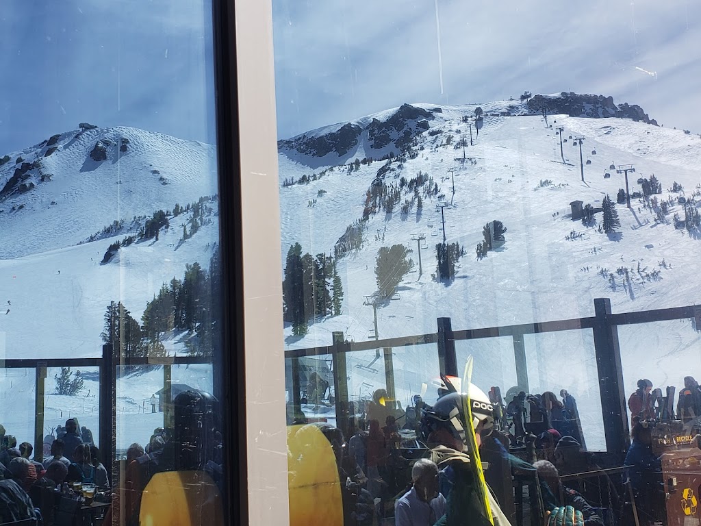 McCoy Station | restaurant | 10001 Minaret Rd, Mammoth Lakes, CA 93546, USA | 7609340745 OR +1 760-934-0745