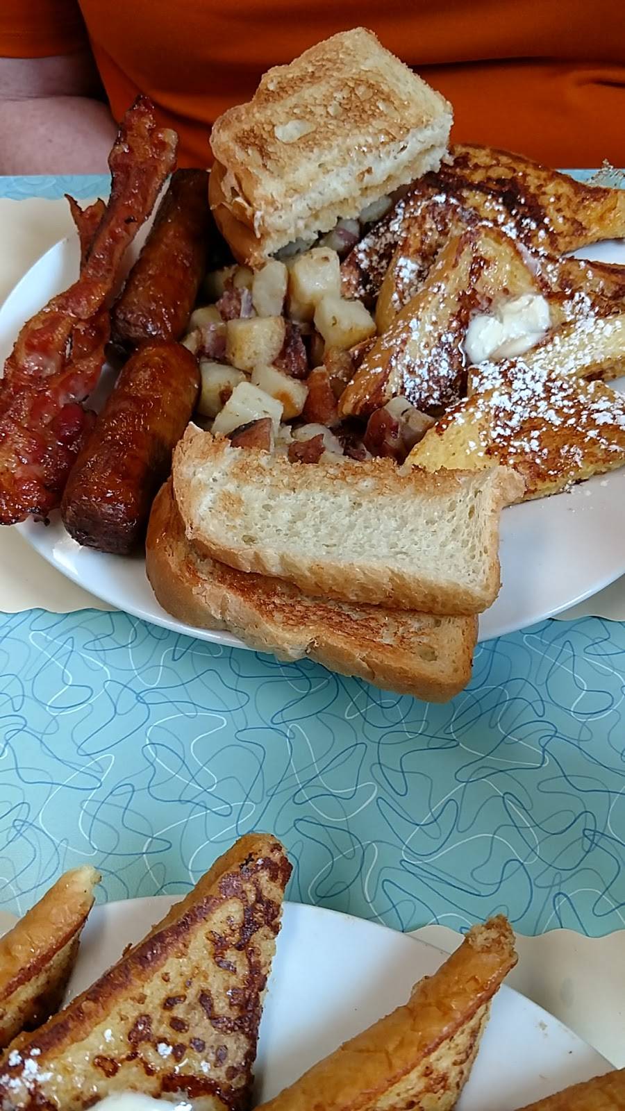 2 Girls And A Griddle | restaurant | 1309 Fayette Ave, Belle Vernon, PA 15012, USA | 7249293469 OR +1 724-929-3469