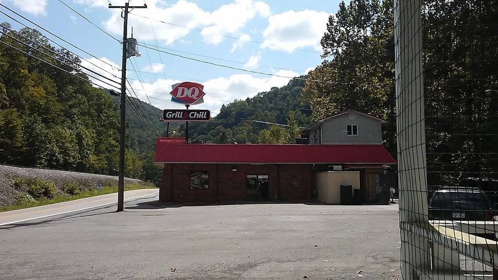 Dairy Queen | restaurant | 261 Black Eagle Rd, Mullens, WV 25882, USA | 3042947352 OR +1 304-294-7352