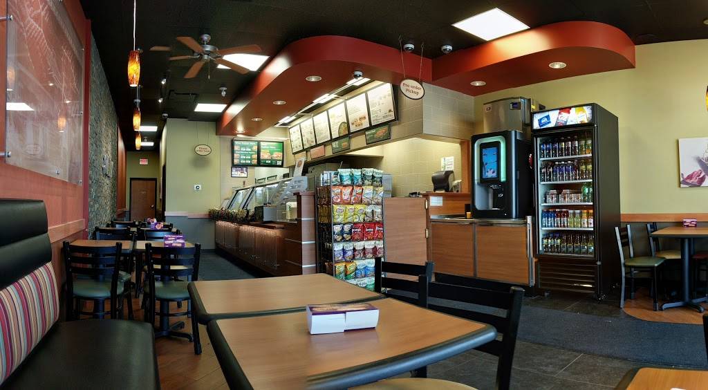Subway | restaurant | 825 Southdale Rd W Unit #03, London, ON N6P 0C6, Canada | 5196521984 OR +1 519-652-1984
