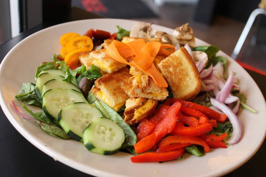 Tom & Chee | restaurant | 6702 Charlotte Pike #105, Nashville, TN 37209, USA | 6154906127 OR +1 615-490-6127