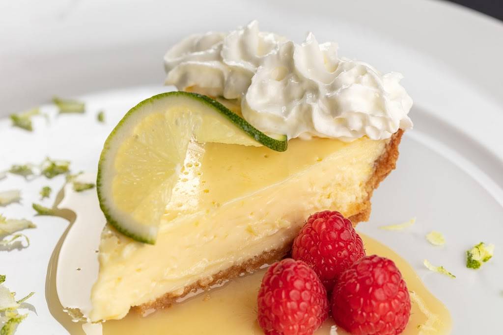 The Front Yard | restaurant | 355 Main St, Ogunquit, ME 03907, USA | 2073600025 OR +1 207-360-0025