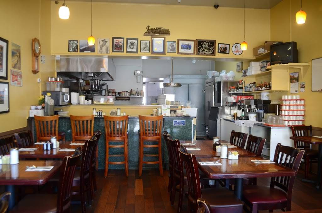 Eat At Rudys | restaurant | 1340 Post Ave, Torrance, CA 90501, USA | 3105330752 OR +1 310-533-0752