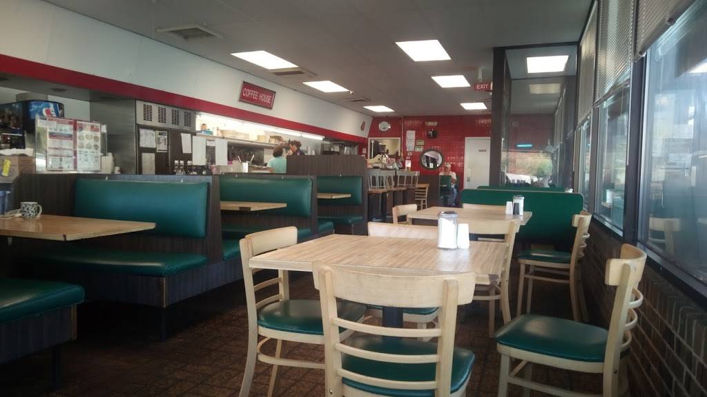Coffee House Waffle Shop | cafe | 125 Hickory Blvd, Lenoir, NC 28645, USA | 8287587636 OR +1 828-758-7636