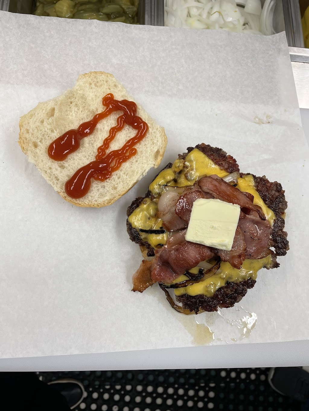 Bacon Burger Company | restaurant | 2450 Velp Ave Ste 102, Green Bay, WI 54303, USA | 9203934762 OR +1 920-393-4762