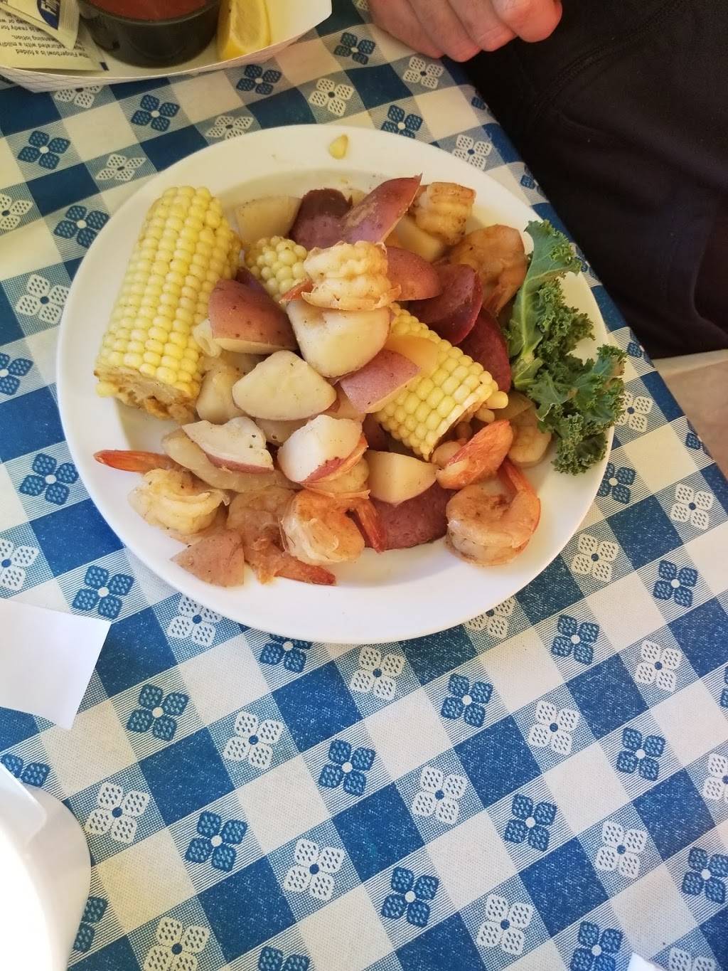 Lobster Express Co. | restaurant | 2513 W Lucas St, Florence, SC 29501, USA | 8437992468 OR +1 843-799-2468