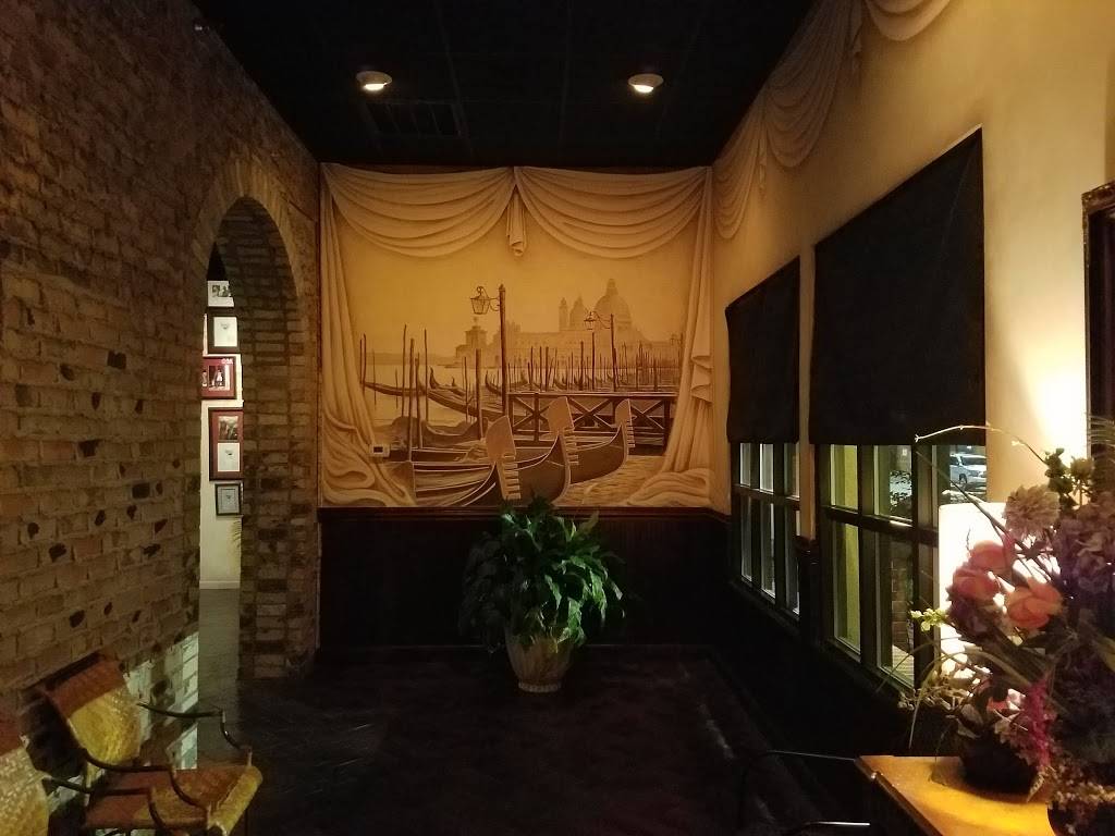 Rossis Italian Restaurant | restaurant | 9636 N Kings Hwy, Myrtle Beach, SC 29572, USA | 8434490481 OR +1 843-449-0481