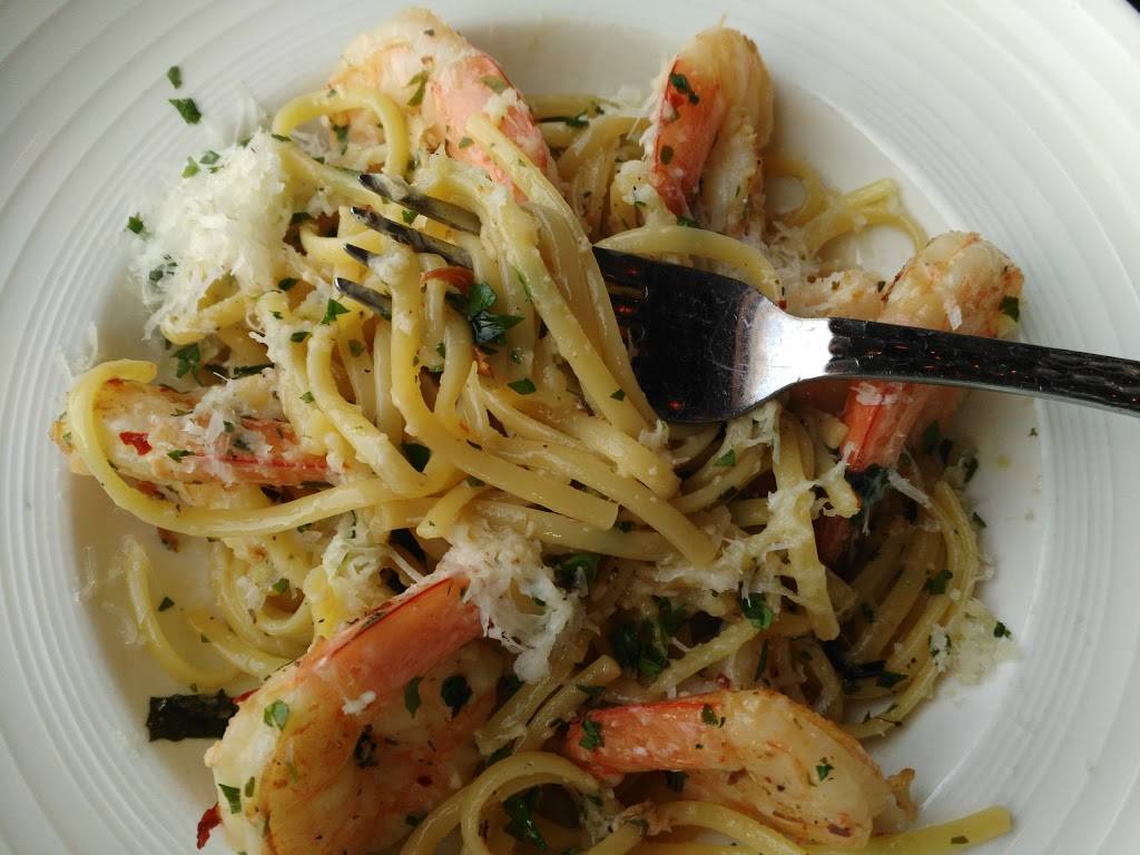 Zarletti Mequon | restaurant | 1515 W Mequon Rd, Mequon, WI 53092, USA | 2622415990 OR +1 262-241-5990