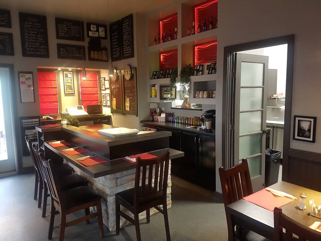 Casse-croûte chez Catherine | restaurant | 260 Rue Principale, Saint-Alban, QC G0A 3B0, Canada | 4182684457 OR +1 418-268-4457