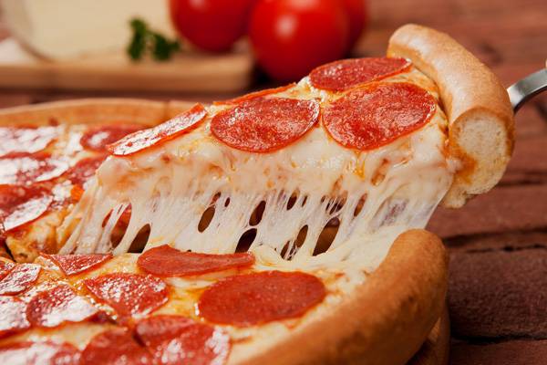 Godfathers Pizza | meal delivery | 17691 SW Farmington Rd, Aloha, OR 97007, USA | 5036495600 OR +1 503-649-5600