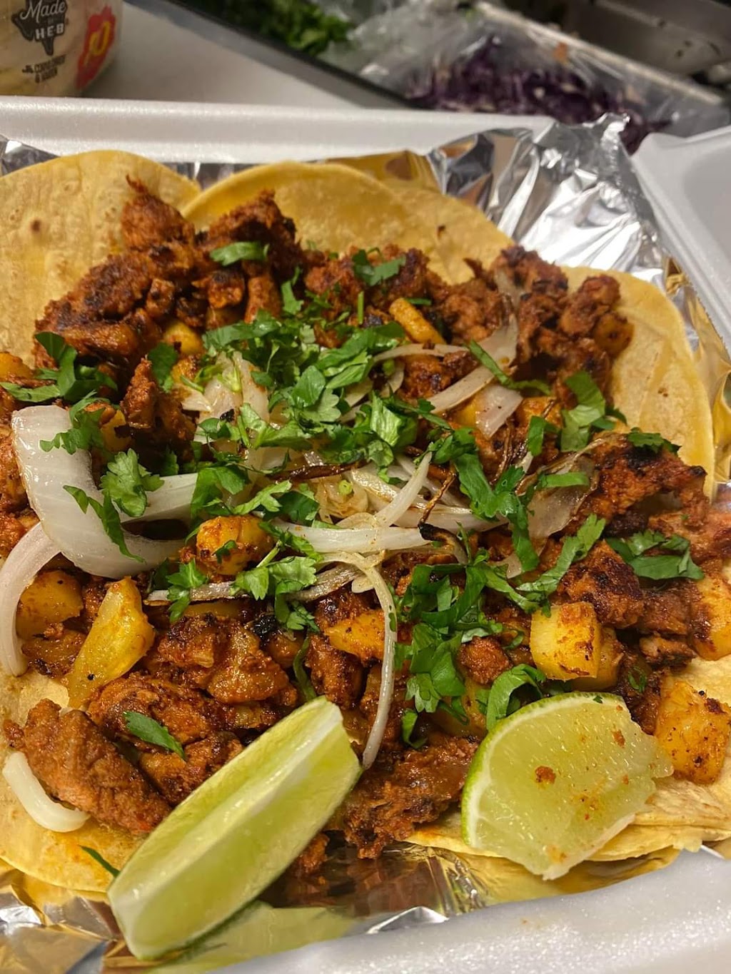 Mas Chingonas taqueria | restaurant | 11160 Circle Dr, Austin, TX 78736, USA | 7373363438 OR +1 737-336-3438