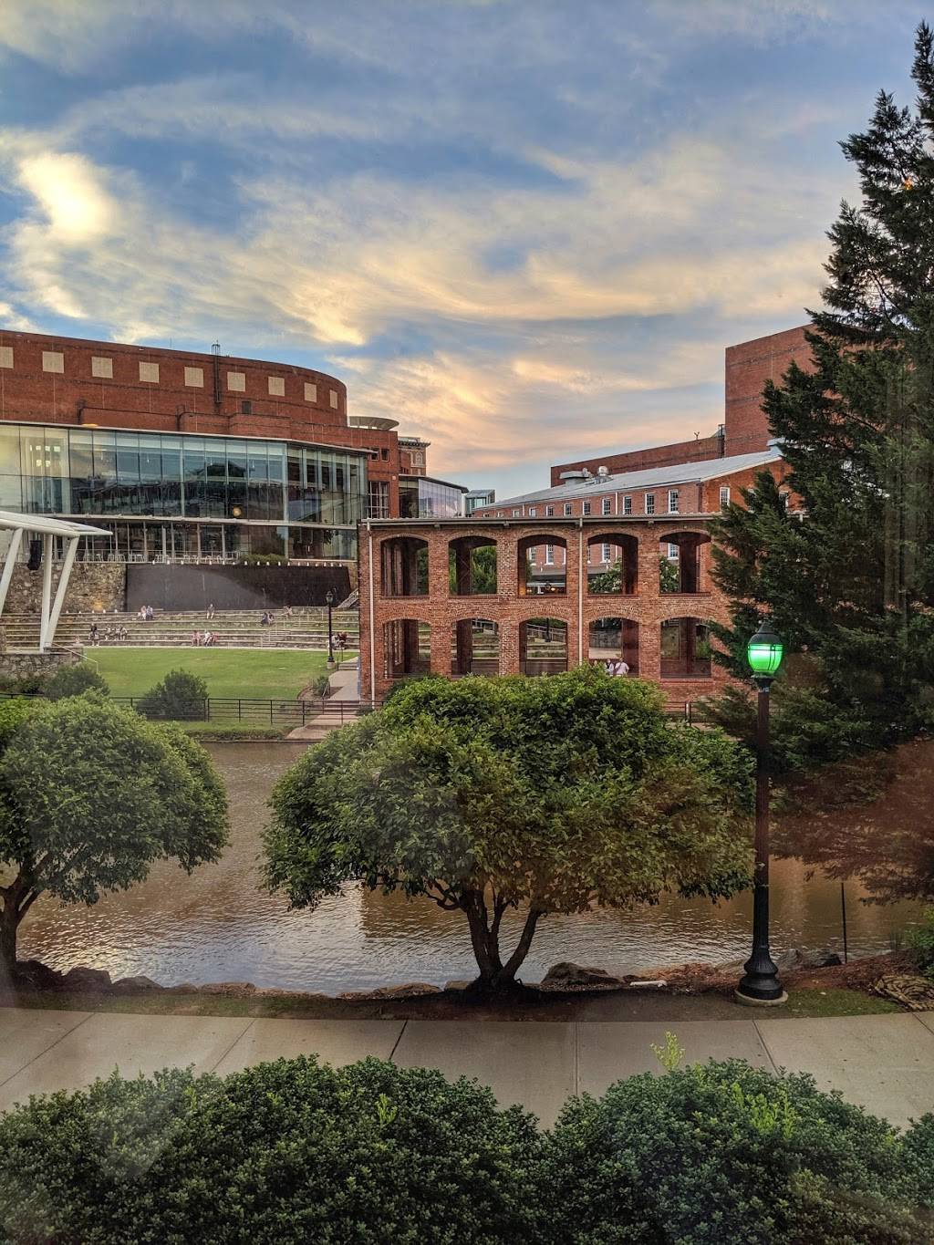 The Lazy Goat | restaurant | 170 Riverplace, Greenville, SC 29601, USA | 8646795299 OR +1 864-679-5299