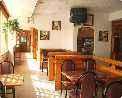 Berinas Specialty Grill & Restaurant | restaurant | 889 Pantera Dr, Mississauga, ON L4W 2R9, Canada | 9052060607 OR +1 905-206-0607