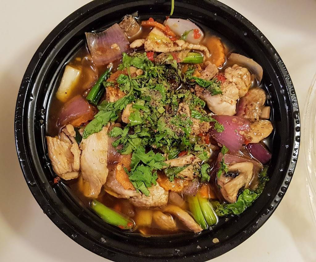 Chili Thai Takeout | restaurant | 3018 St Joseph Blvd, Orléans, ON K1E 1E2, Canada | 6134247700 OR +1 613-424-7700