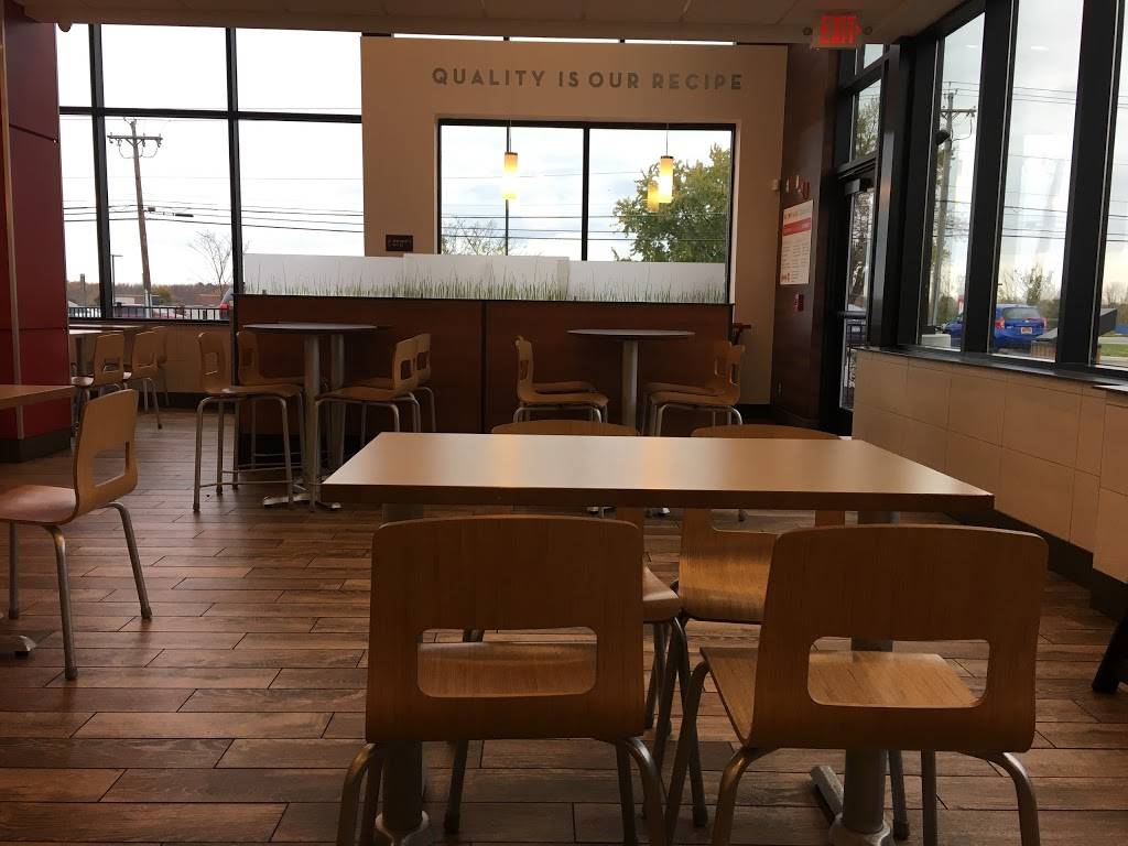 Wendys | restaurant | 987 Ridge Rd, Webster, NY 14580, USA | 5858725635 OR +1 585-872-5635