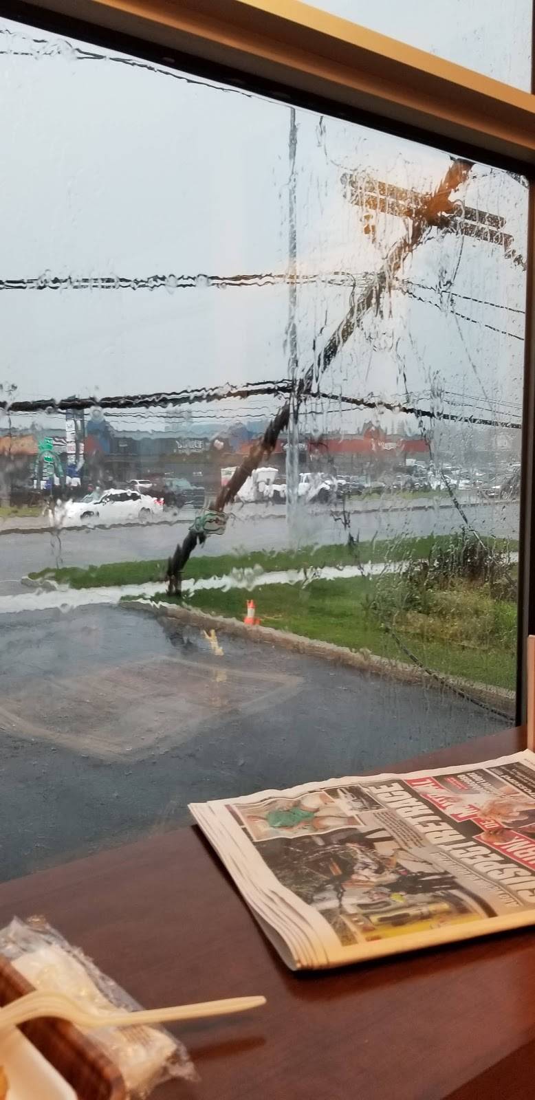 Au Coq | restaurant | 2370 Chemin Gascon, Terrebonne, QC J6X 3A5, Canada | 4509644419 OR +1 450-964-4419