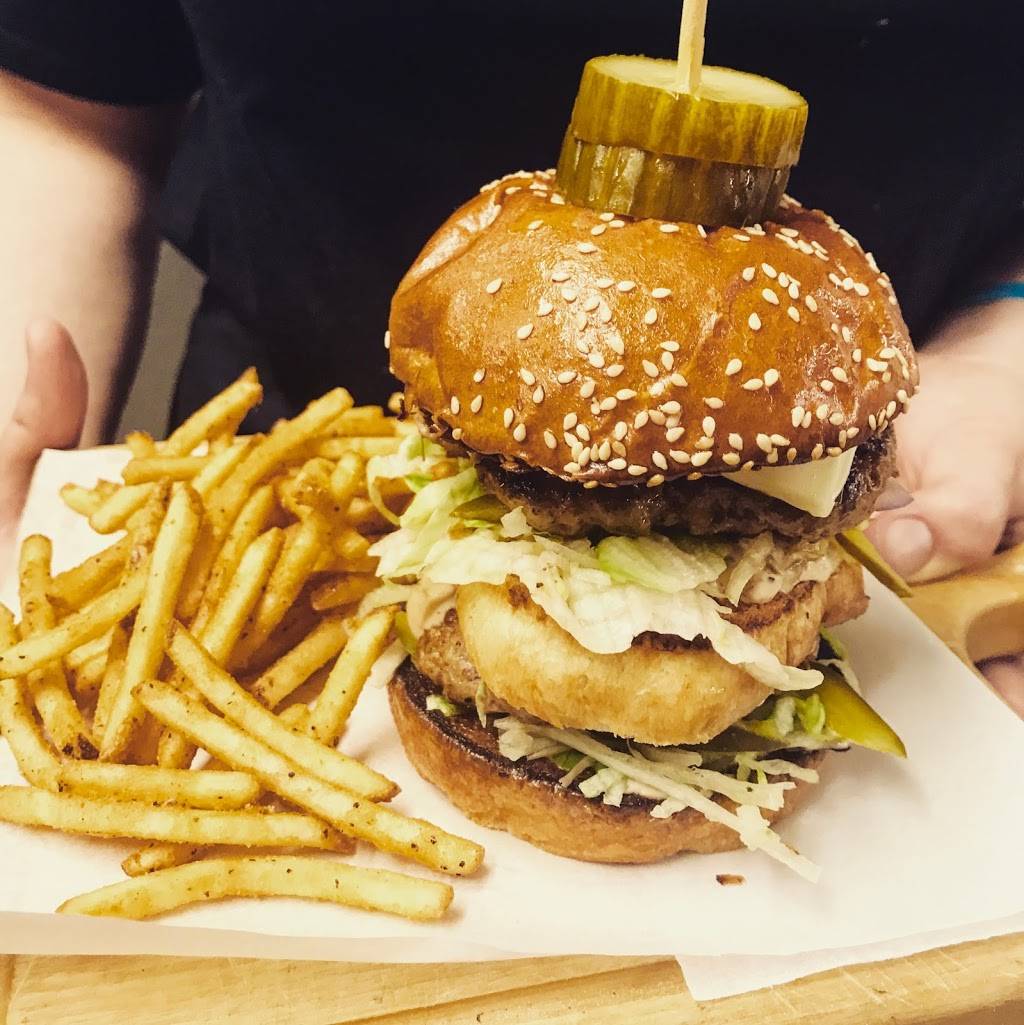 Chef Joes Bistro | restaurant | 651 Main St, Franconia, NH 03580, USA | 6038238589 OR +1 603-823-8589