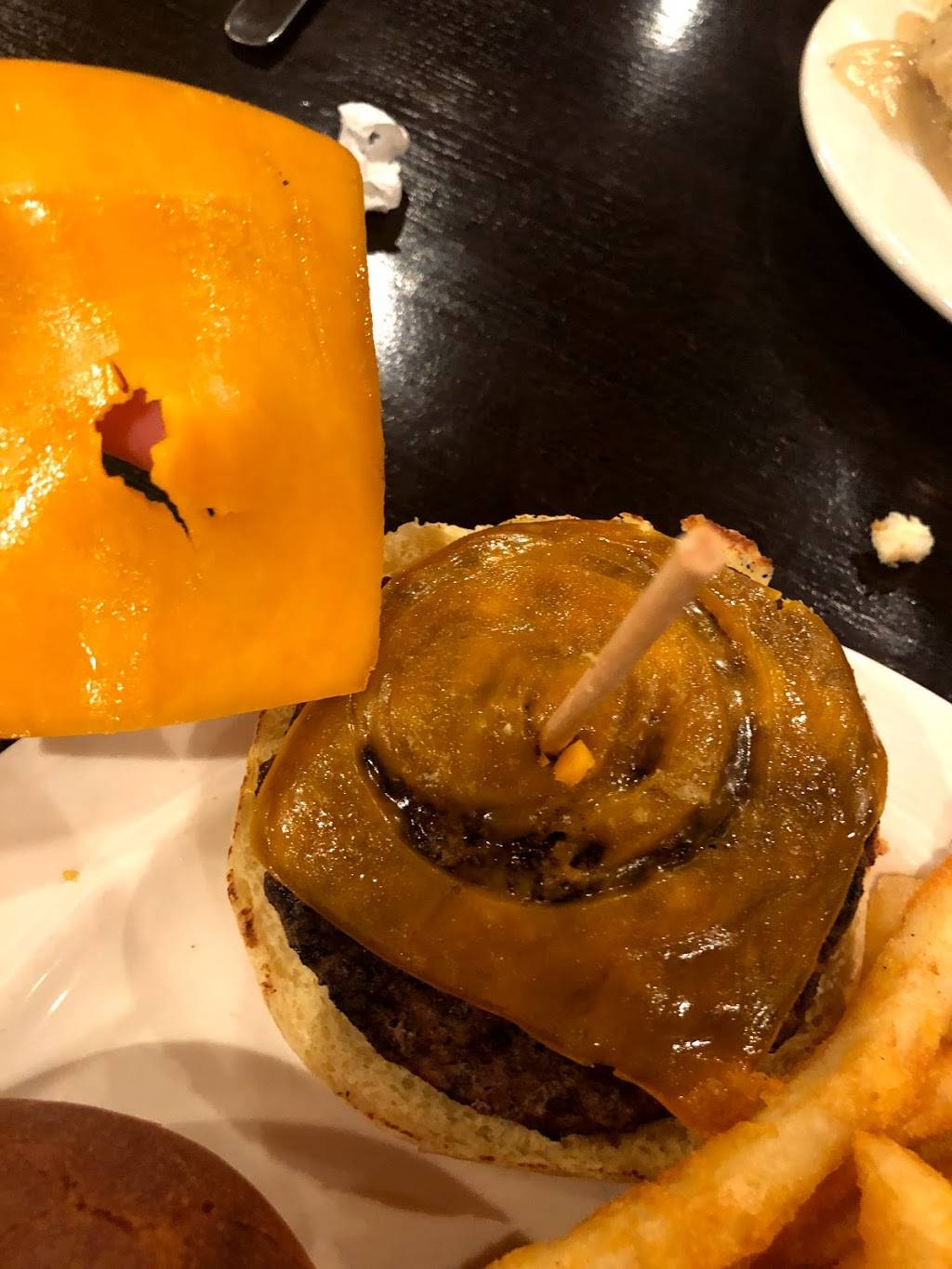 Gatsby Restaurant and Buffet | restaurant | Mountaineer Circle, New Cumberland, WV 26047, USA | 3043878000 OR +1 304-387-8000