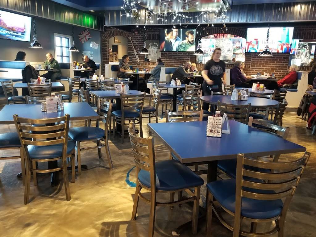 Point Burger Bar New Berlin | restaurant | 4900 S Moorland Rd, New Berlin, WI 53151, USA | 2623954600 OR +1 262-395-4600