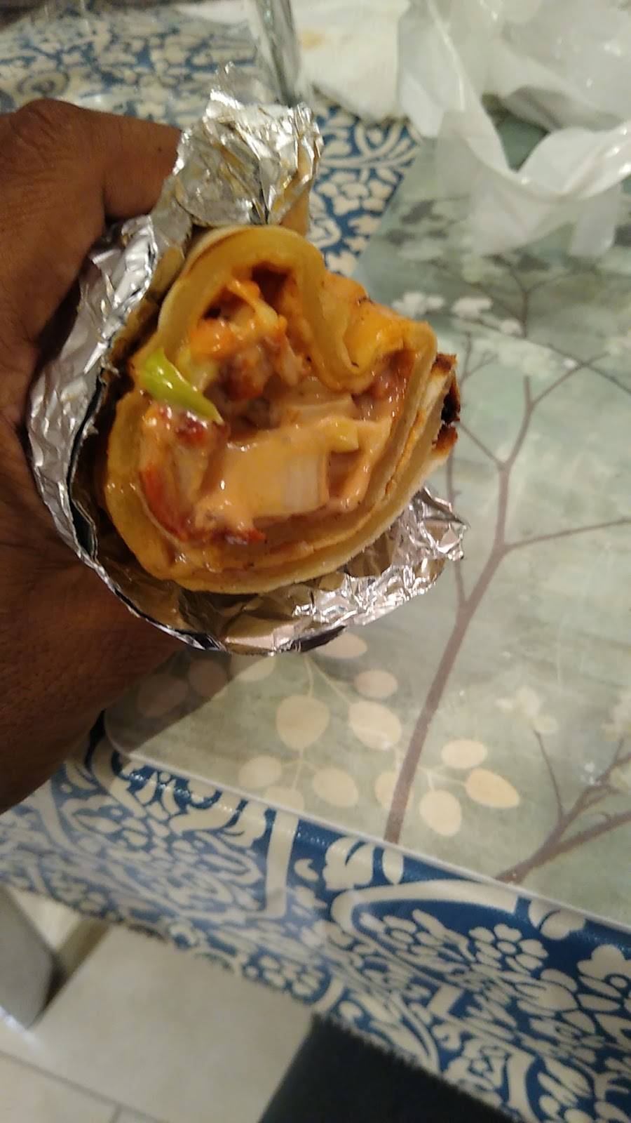 Taj India Lajawab Restaurant Montreal | restaurant | 15742 Boul de Pierrefonds, Pierrefonds, QC H9H 3X6, Canada | 5143604242 OR +1 514-360-4242