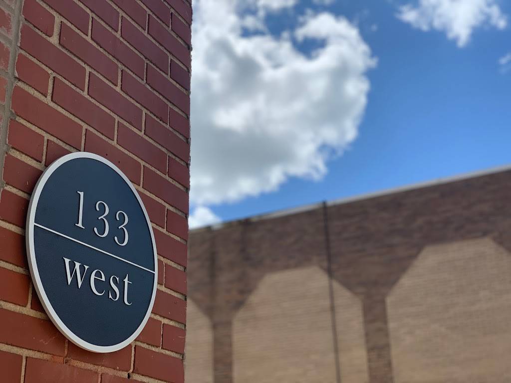 133 west | restaurant | 133 W Mountain St, Kings Mountain, NC 28086, USA | 7047504100 OR +1 704-750-4100