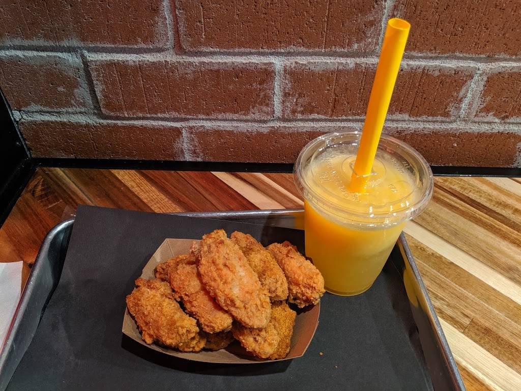 Monga Fried Chicken | meal takeaway | 5 Northtown Way Unit 16 & 17, North York, ON M2N 7L4, Canada | 4165192983 OR +1 416-519-2983