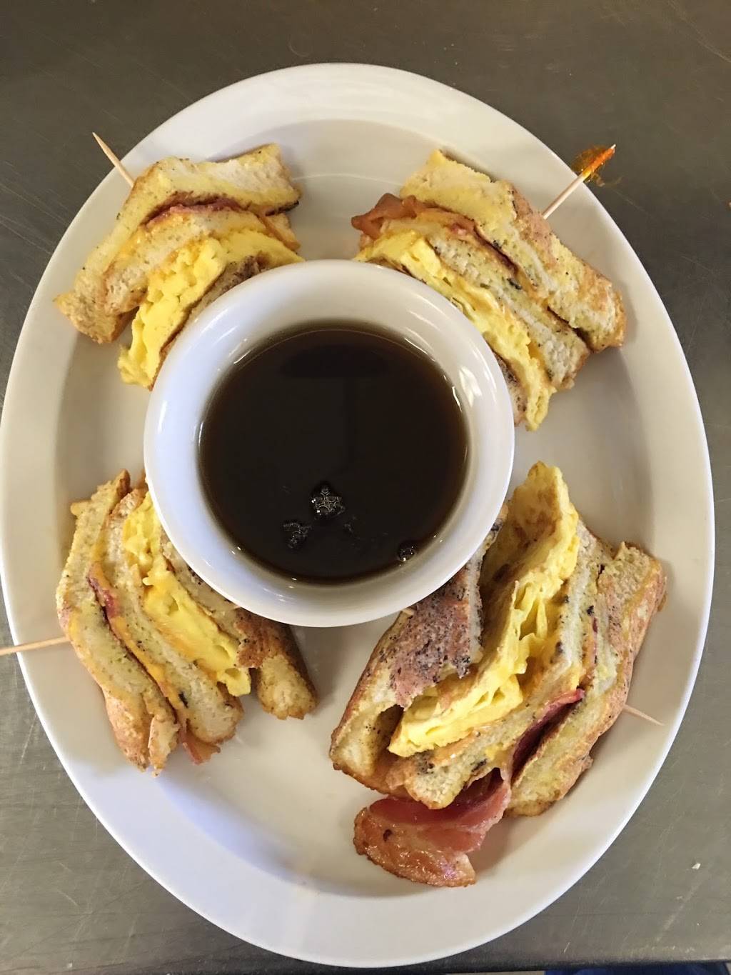 Spring House Grille | restaurant | 7664 Woodbury Pike, Roaring Spring, PA 16673, USA | 8142245309 OR +1 814-224-5309