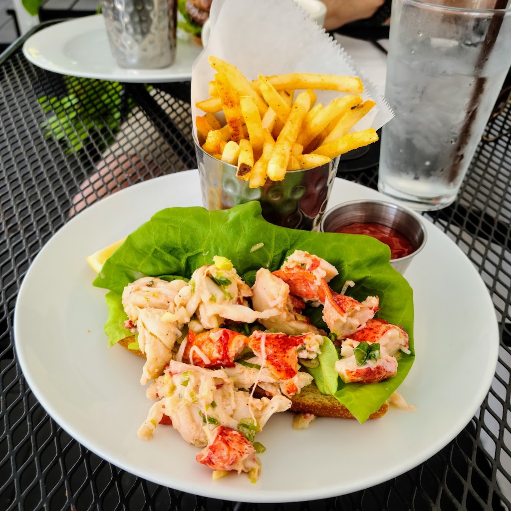 Spring lake seafood | restaurant | 1300 3rd Ave, Spring Lake, NJ 07762, USA | 7324494233 OR +1 732-449-4233