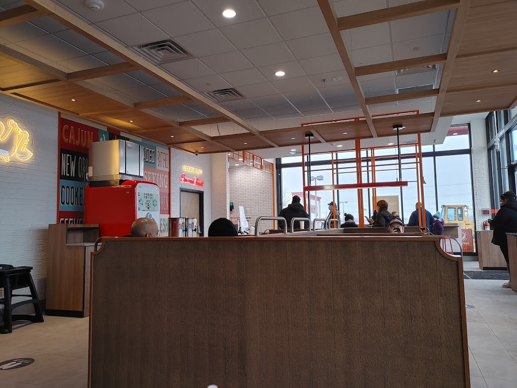 Popeyes Louisiana Kitchen | restaurant | 889c St Georges Ave, Woodbridge Township, NJ 07095, USA | 7328745079 OR +1 732-874-5079