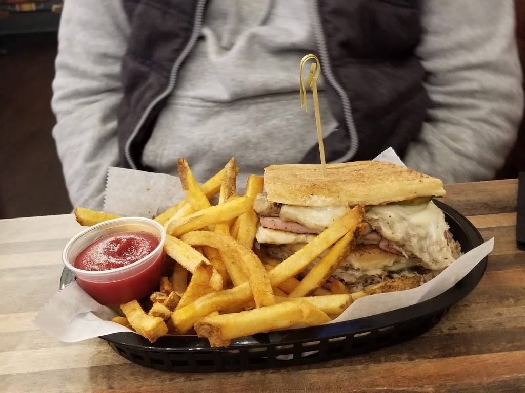 Bricks & Hops | restaurant | 65 Bruckner Blvd, The Bronx, NY 10454, USA | 7184503991 OR +1 718-450-3991