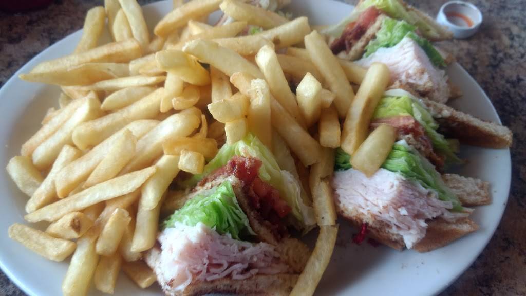 Flors Diner | restaurant | 821 W Valley Blvd, Colton, CA 92324, USA | 9092224813 OR +1 909-222-4813