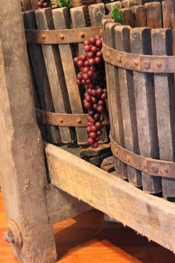 Tontitown Winery | restaurant | 335 N Barrington Rd, Springdale, AR 72762, USA | 4793618700 OR +1 479-361-8700