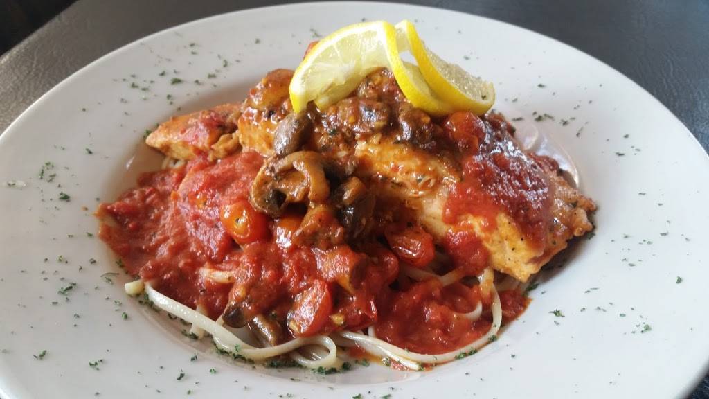 Giovannis Italian Kitchen - Fort Worth | meal takeaway | 5733 Crowley Rd, Fort Worth, TX 76134, USA | 8175513713 OR +1 817-551-3713