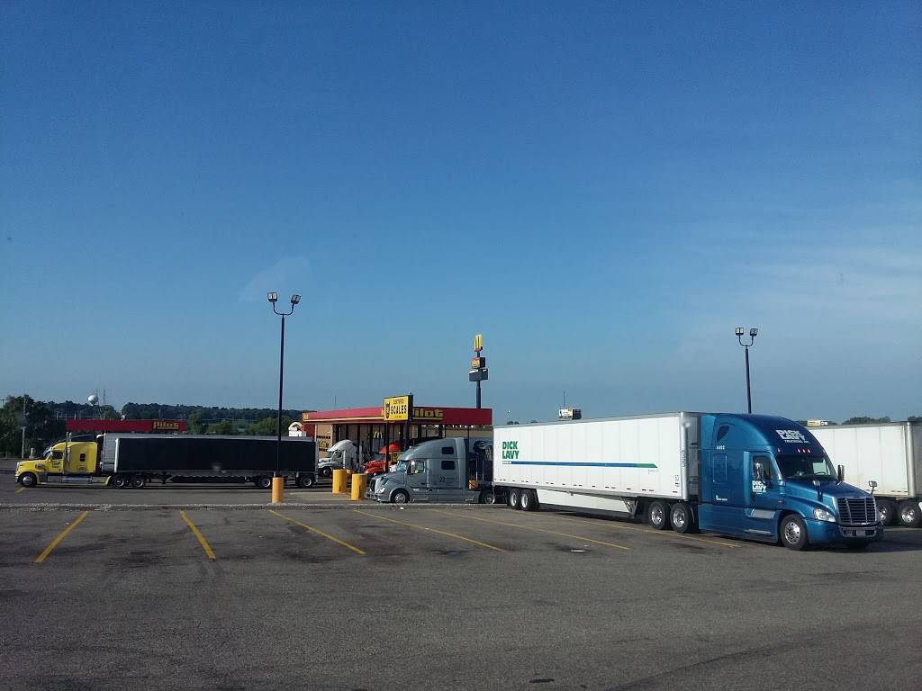 Pilot Travel Center | restaurant | 15901 11 Mile Rd, Battle Creek, MI 49014, USA | 2699689949 OR +1 269-968-9949