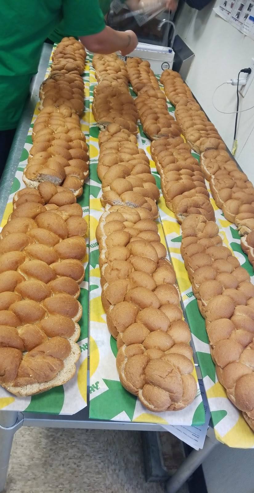 Subway Restaurants | restaurant | 500 Seawall Blvd #400, Galveston, TX 77550, USA | 4097622500 OR +1 409-762-2500