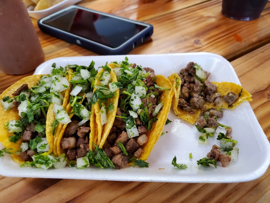 Tacos Chilangos | restaurant | 1573 N Dysart Rd B2, Avondale, AZ 85392, USA | 6233223236 OR +1 623-322-3236