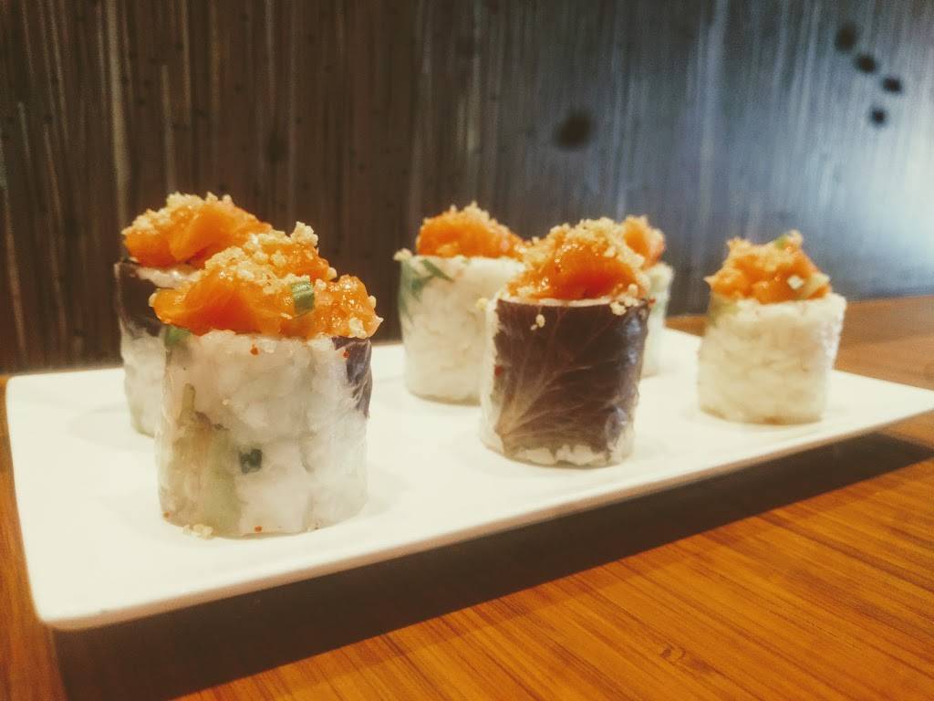 Sushi Shop | restaurant | 1862 Avenue Industrielle, Québec, QC G3K 1M4, Canada | 4188423111 OR +1 418-842-3111