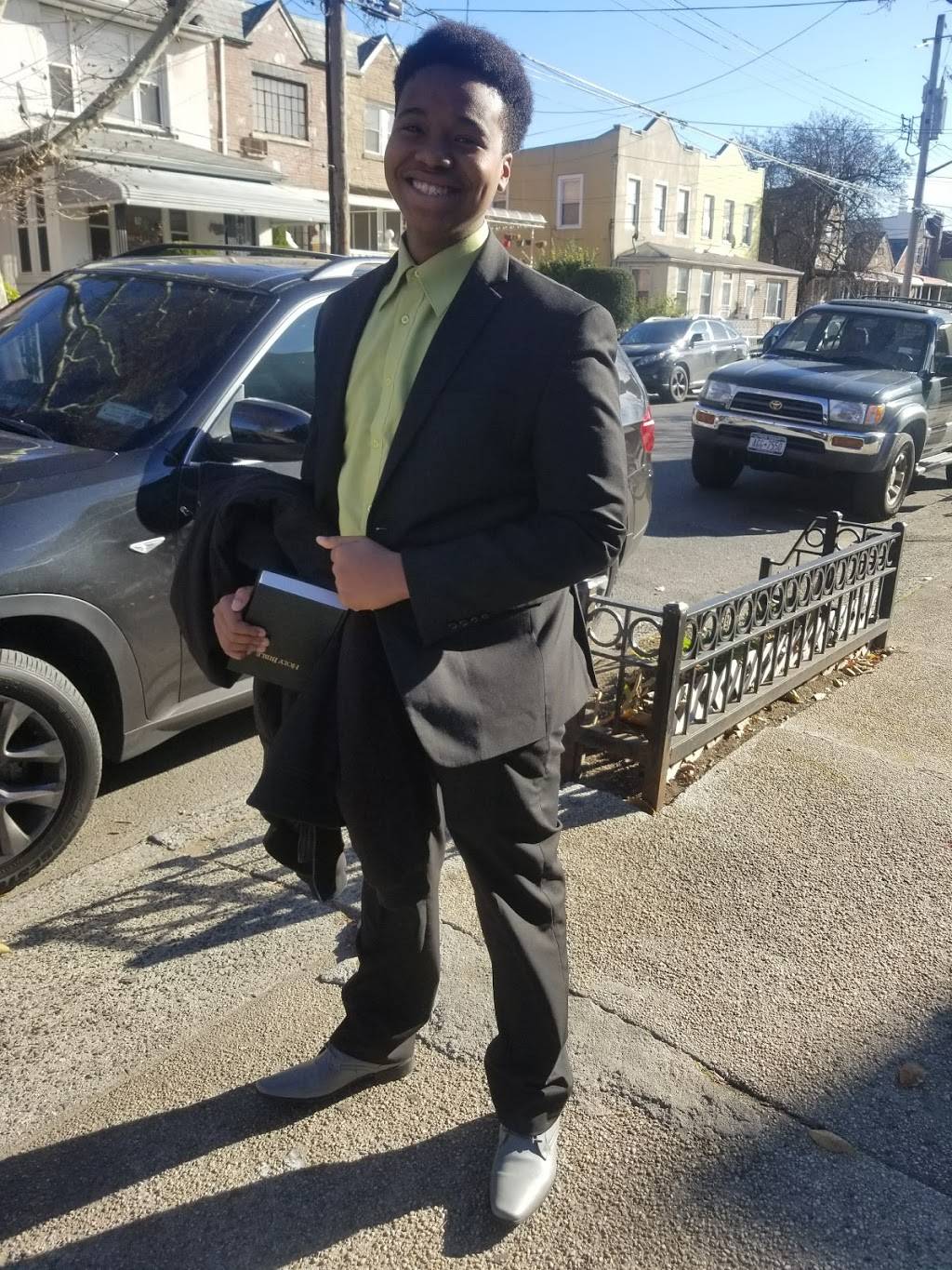 Joyces | restaurant | 5013 Avenue D, Brooklyn, NY 11203, USA | 7186299014 OR +1 718-629-9014