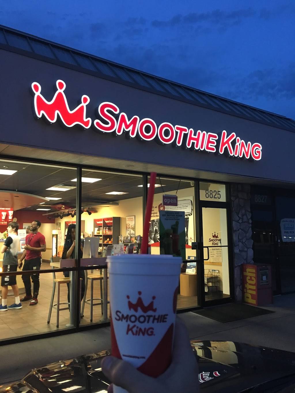 Smoothie King | meal delivery | 8825 State Line Rd, Kansas City, MO 64114, USA | 8163330404 OR +1 816-333-0404