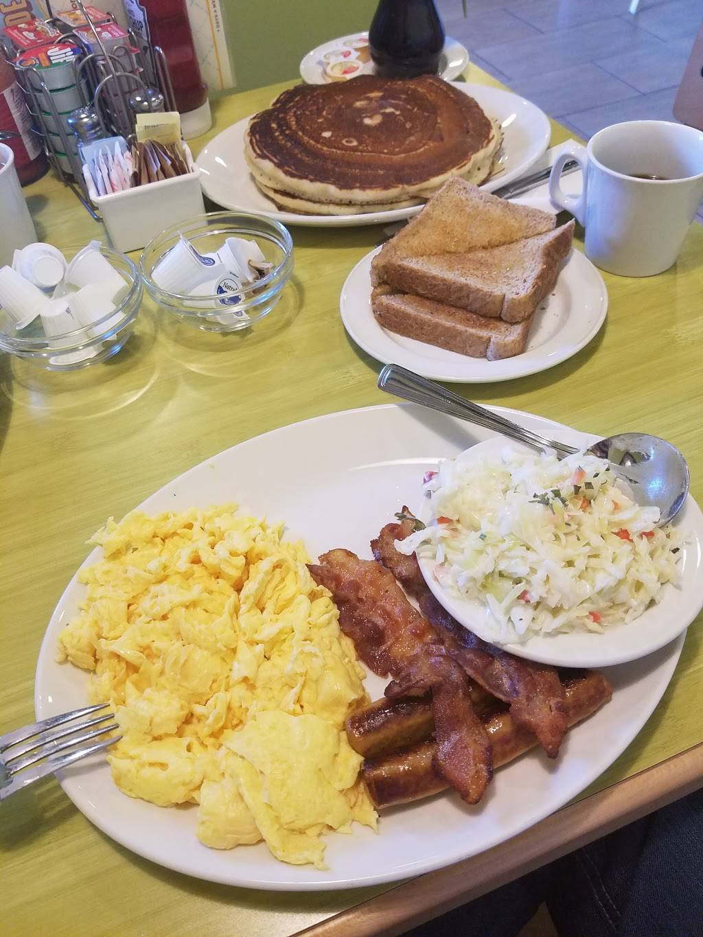 Sunnyside Grill North Oakville | restaurant | 2501 Unit 3, Prince Michael Dr Unit 3, Oakville, ON L6H 0E9, Canada | 9052575126 OR +1 905-257-5126