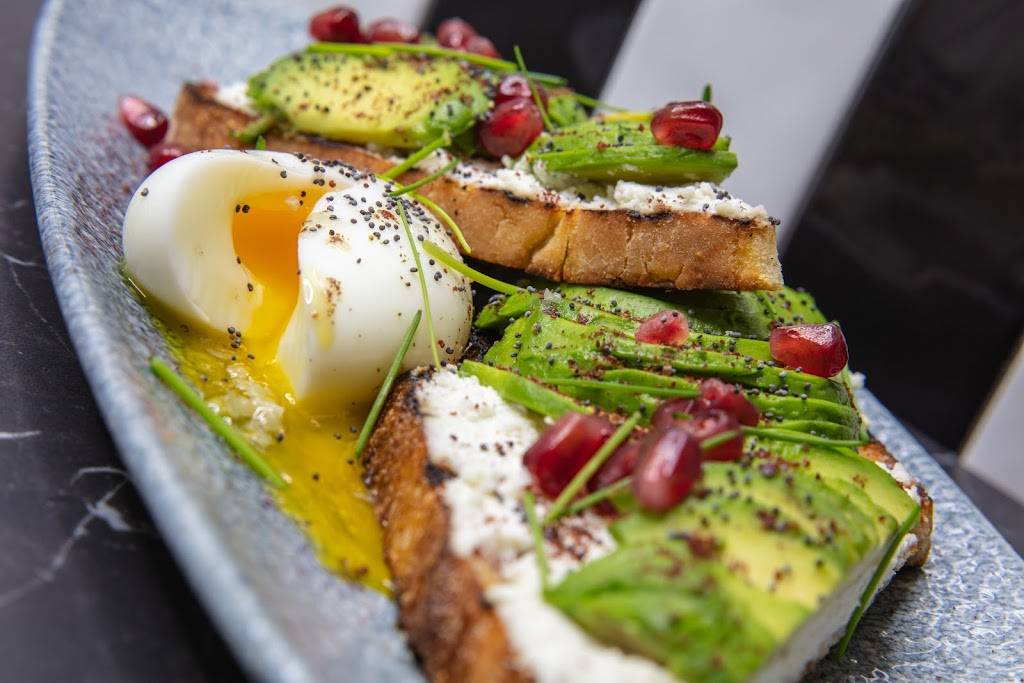 Mondo Brasserie | restaurant | 1405 Boulevard Michèle-Bohec local 101, Blainville, QC J7C 5L4, Canada | 4504301222 OR +1 450-430-1222