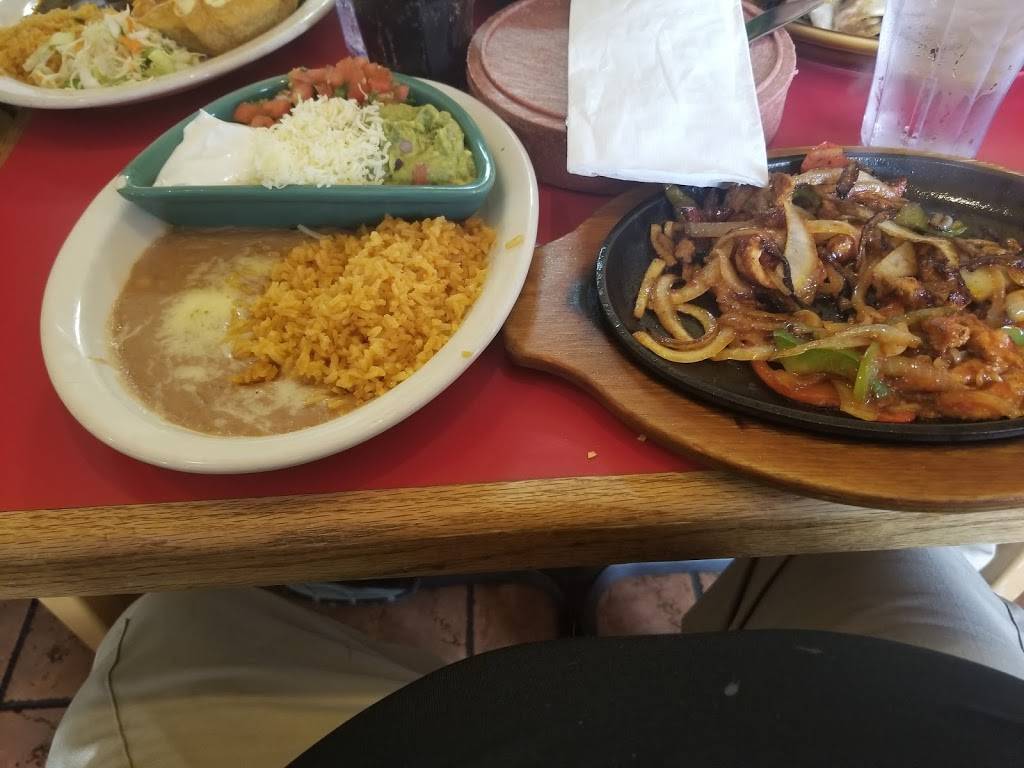 El Paraiso Mexican Grill | restaurant | 11014 19th Ave SE # 226, Everett, WA 98208, USA | 4253387125 OR +1 425-338-7125