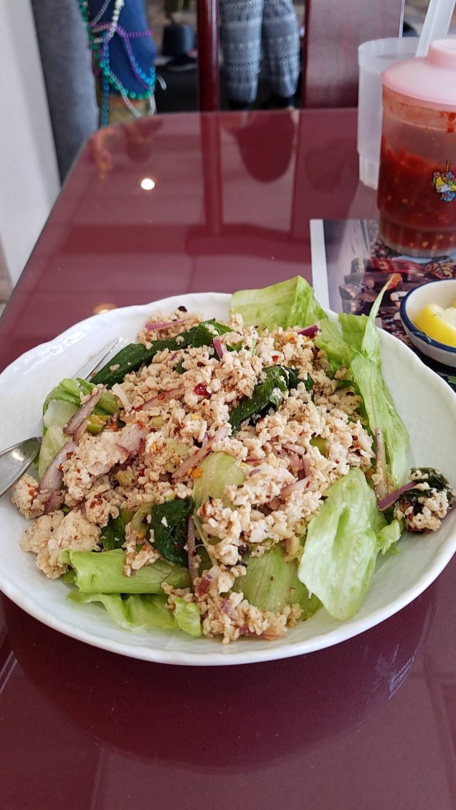 Mais Thai Restaurant | restaurant | 1411 E 10th St, Jeffersonville, IN 47130, USA | 8122820198 OR +1 812-282-0198