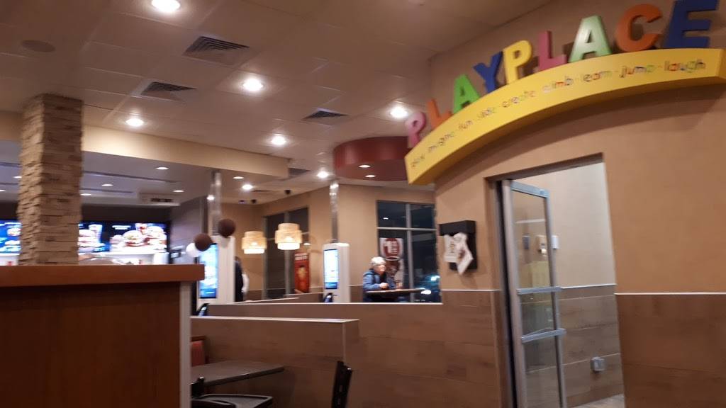 McDonalds | cafe | 805 William St, Cobourg, ON K9A 3A8, Canada | 9053726335 OR +1 905-372-6335