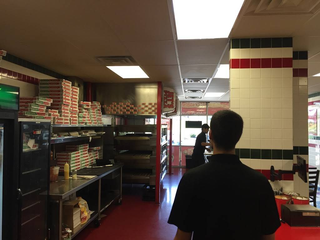 Jets Pizza | meal delivery | 1541 Oak Ridge Turnpike, Oak Ridge, TN 37830, USA | 8652723723 OR +1 865-272-3723