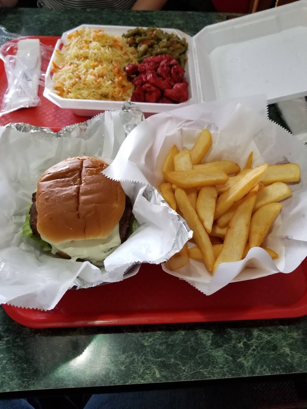 Smoky Burgers & Frites | restaurant | 1200 W Main St, Peoria, IL 61606, USA | 3098632939 OR +1 309-863-2939